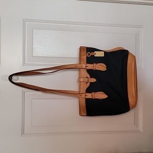 Vintage Dooney & Bourke purse